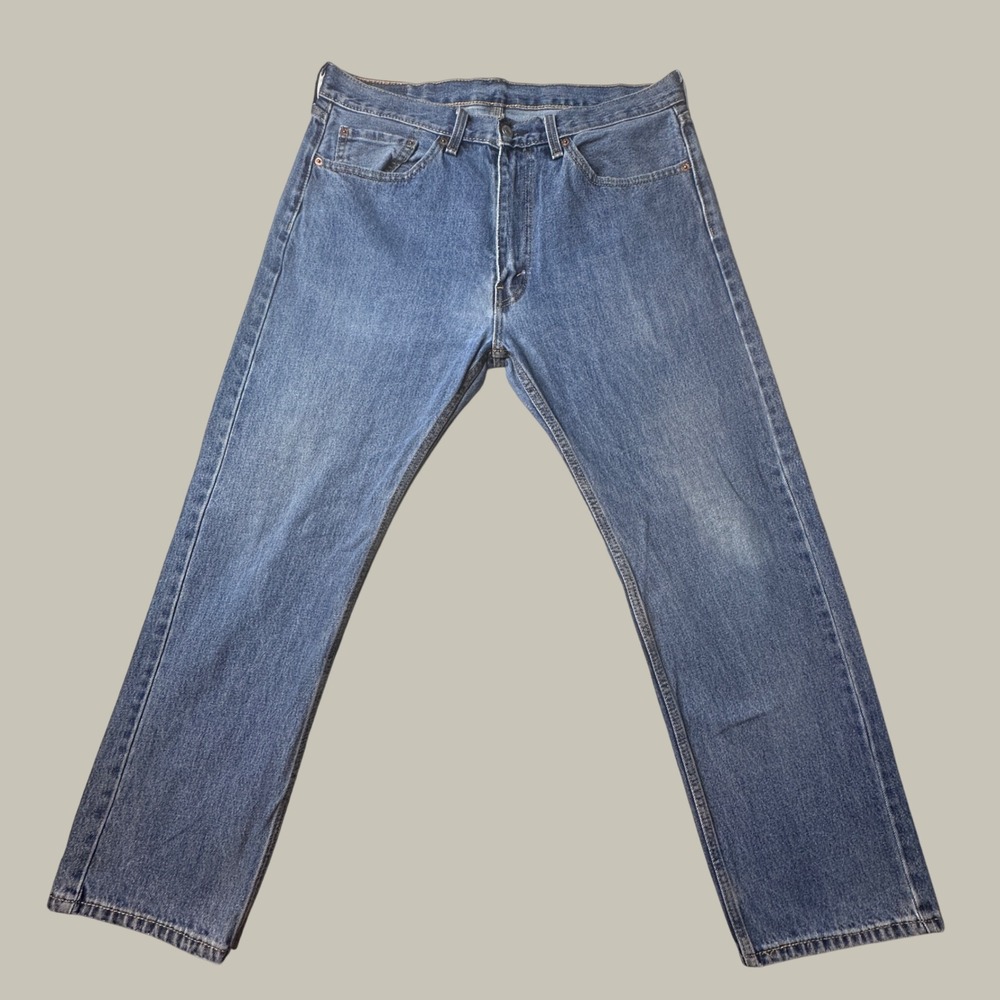 Levi's 505 Jeans Mens 36x29 Regular Fit Blue Medium Wash Straight Leg Denim